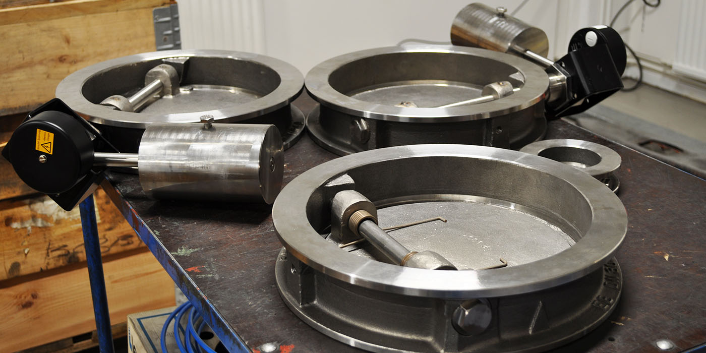 Engelsberg Swing check valves with counterweight